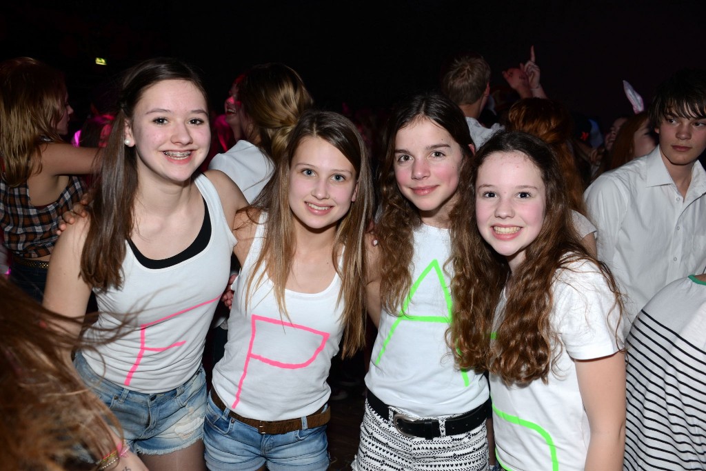 ../Images/Jeugddisco White Edition 358.jpg